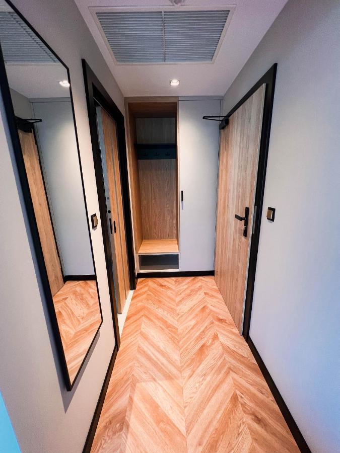 Resto Inn - Smart Apartamenty Blisko Energylandii Polwies Exteriör bild
