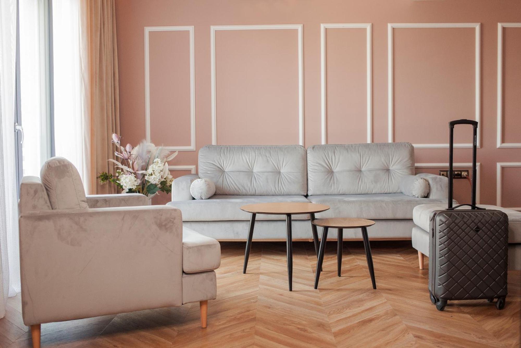 Resto Inn - Smart Apartamenty Blisko Energylandii Polwies Exteriör bild